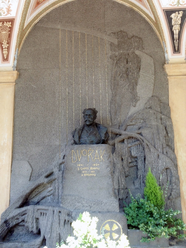 Prag, Vyšerhadský Hřbitov